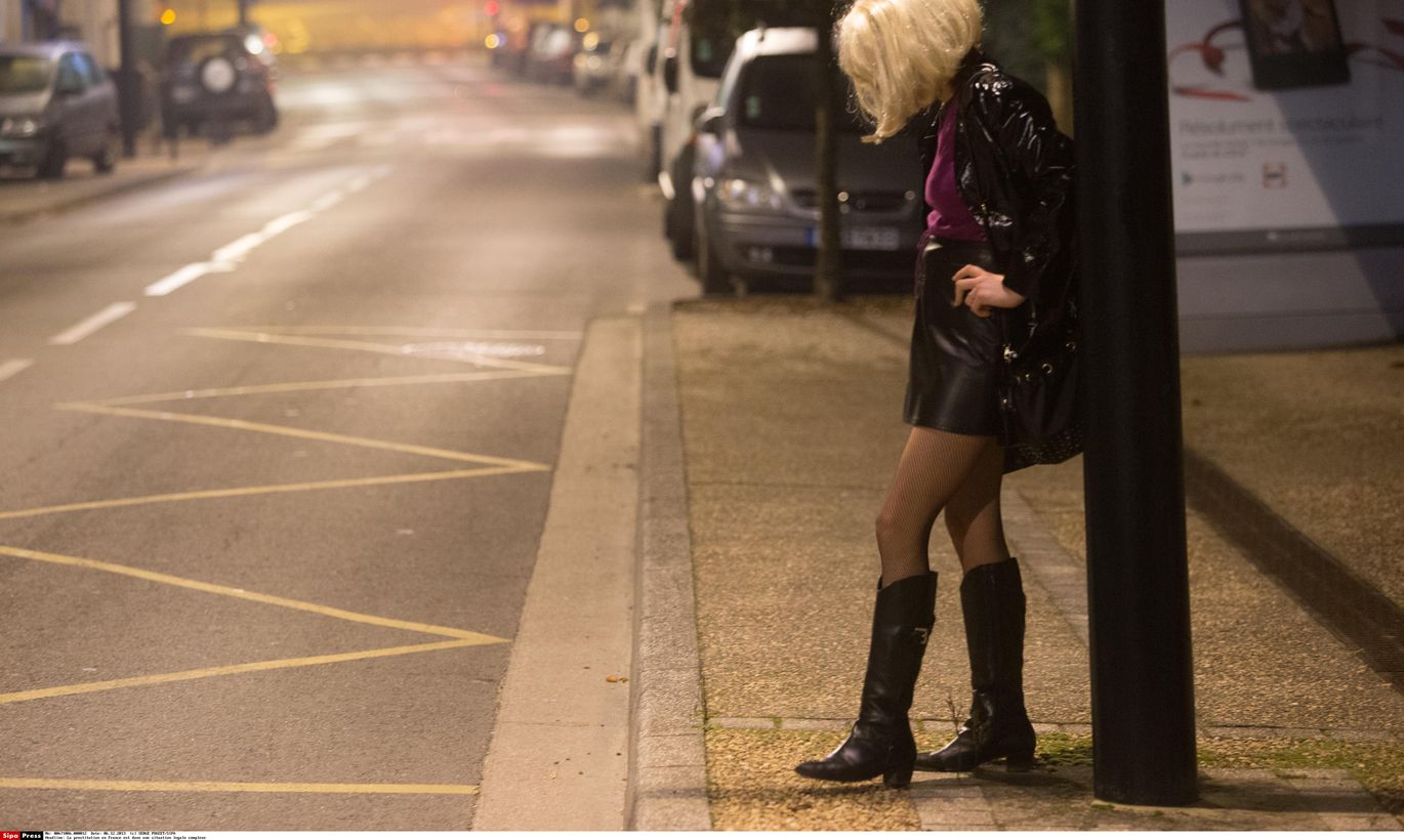 Telefoon van Prostituee in Lille, Vlaanderen